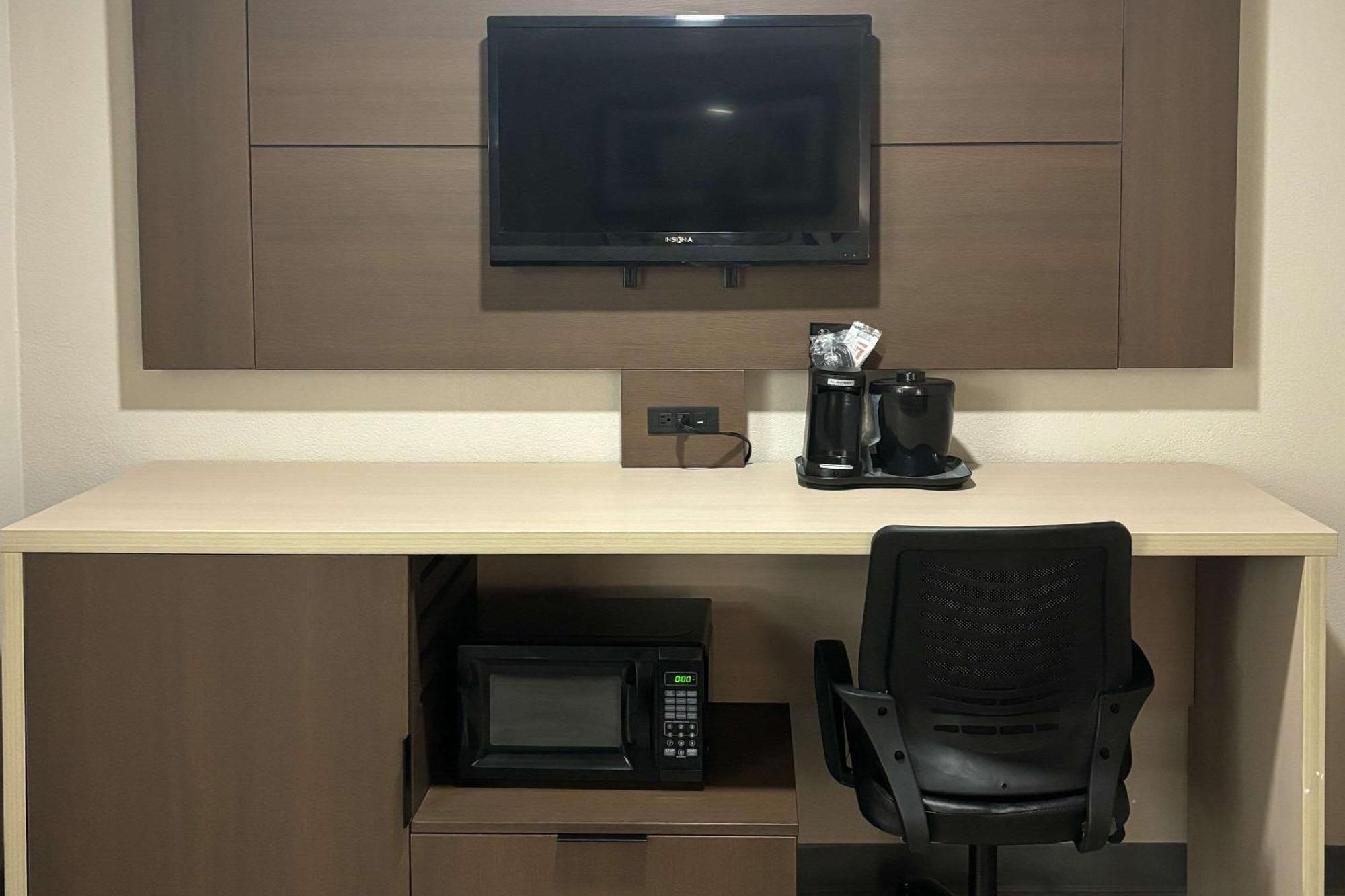 Quality Inn & Suites At Airport Blvd I-65 Mobile Eksteriør billede