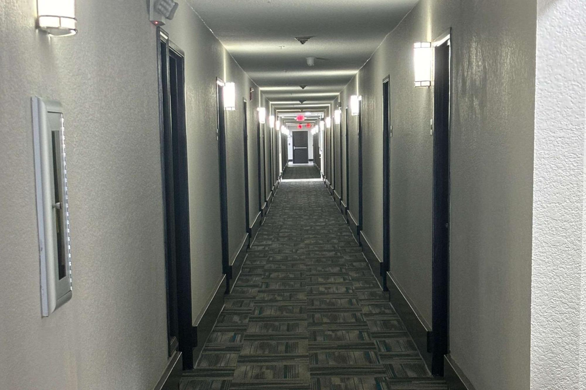 Quality Inn & Suites At Airport Blvd I-65 Mobile Eksteriør billede
